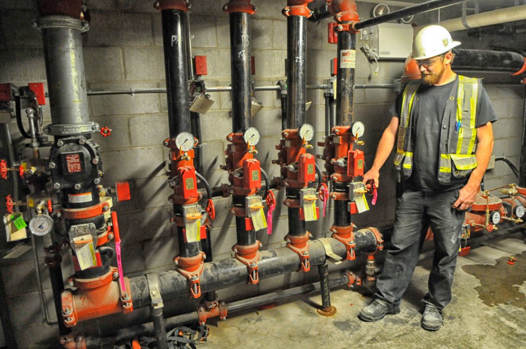 MAINTENANCE & SERVICE Metro Fire Protection Ltd. MAINTENANCE & SERVICE Metro Fire Protection Ltd.